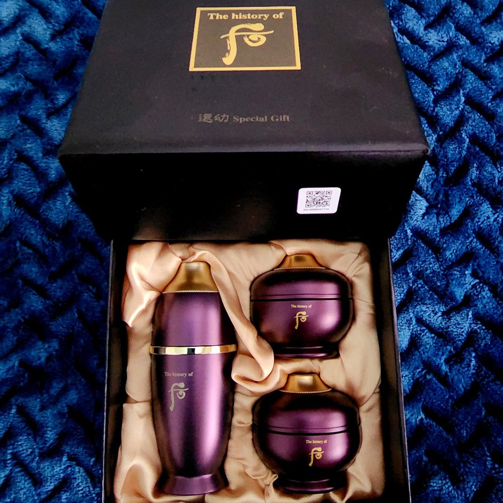 The History of Whoo - Hwanyu Special Gift Kit